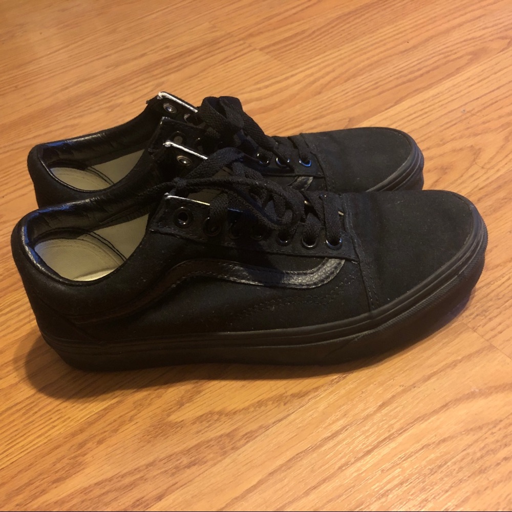 Black old skool vans